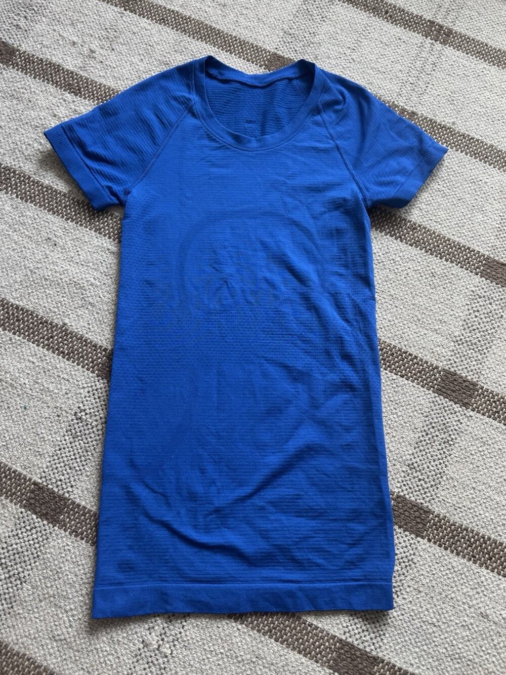 Lululemon Swiftly Tech Short Sleeve Shirt Longer Royal Blue 0 XS
